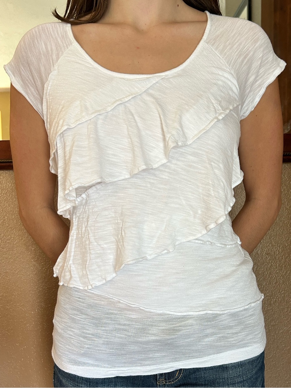 Liz Caliborne White Ruffle Tee